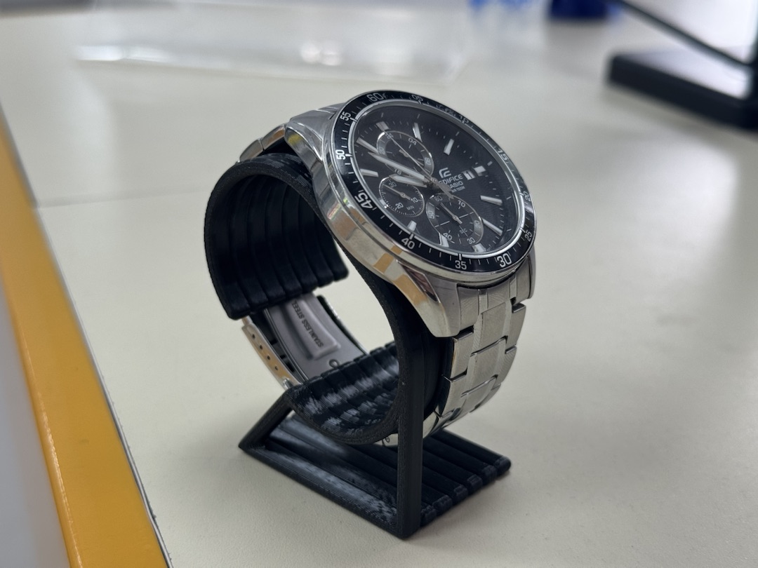 Часы наручные Casio EFR-546