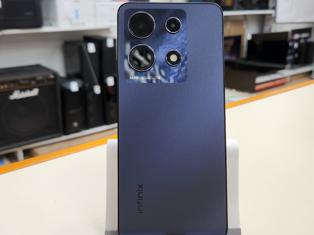 Смартфон Infinix Note 30 8/256