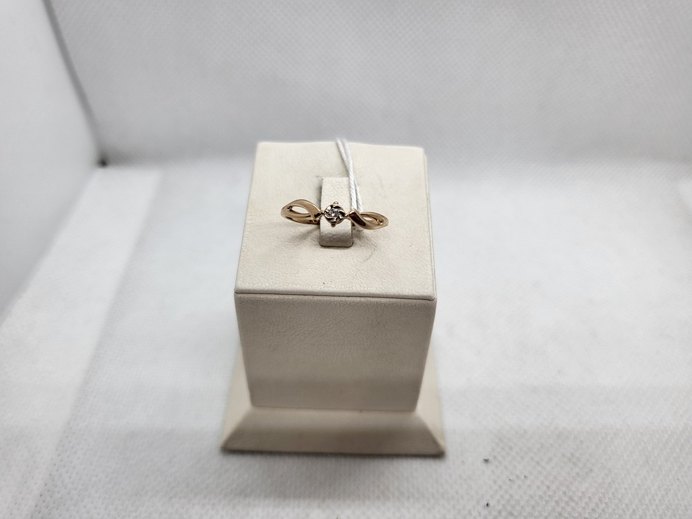 КОЛЬЦО С КАМНЕМ (Au 585)