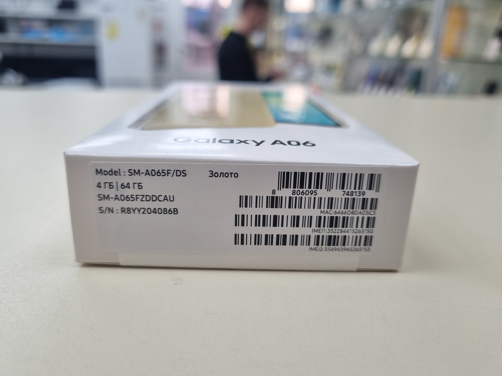 Смартфон Samsung Galaxy A06 4/64