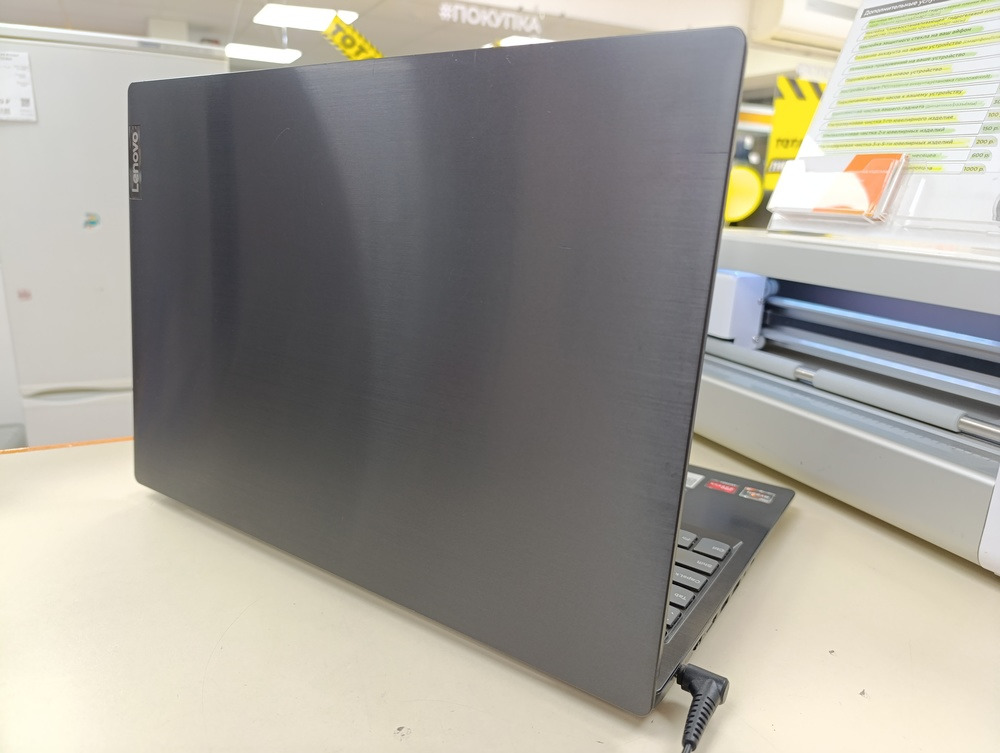 Ноутбук Lenovo V155--15API; Ryzen 3 3200U, Radeon Vega 3, 8 Гб, 240 Гб, Нет