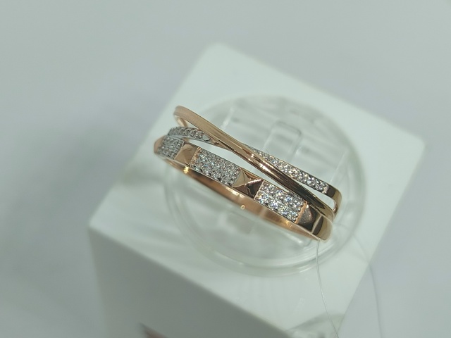 1105357 КОЛЬЦО С КАМНЯМИ (Au 585)
