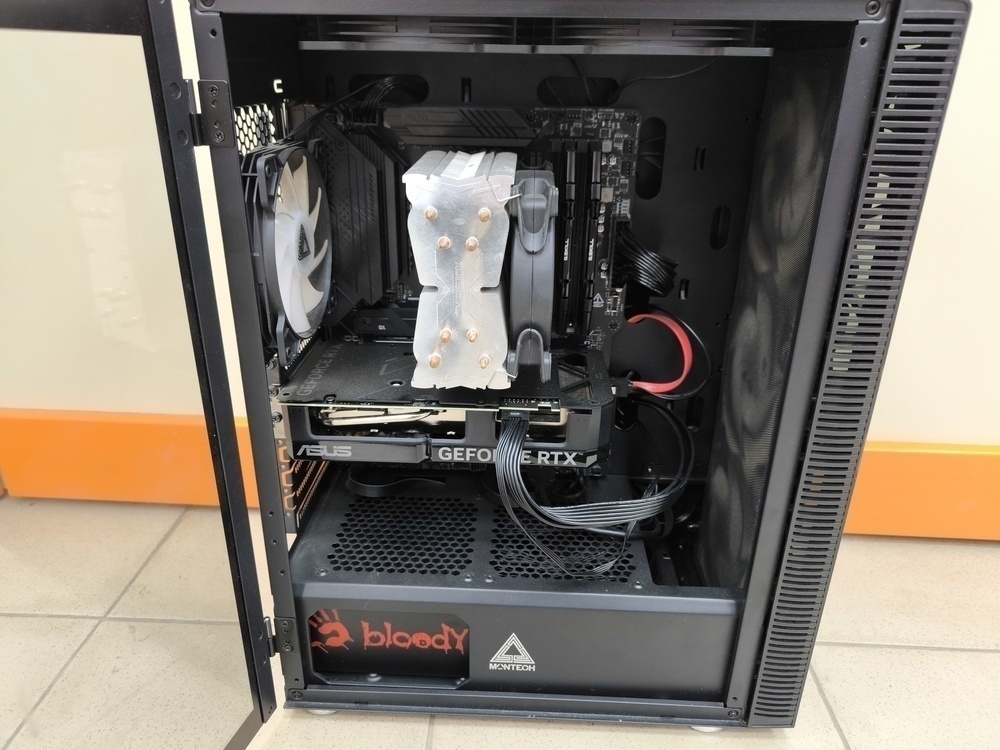 Системный блок Noname Системный блок Noname; Ryzen 7 5700X, GeForce RTX 4070 super, 16 Гб, 1.240