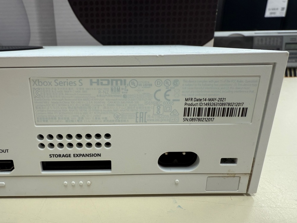 Игровая приставка Xbox Series S 1Tb SSD