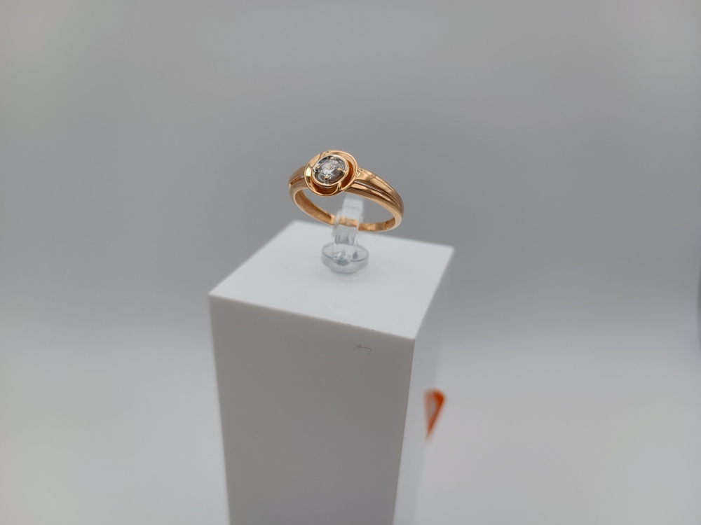 КОЛКМ585 КОЛЬЦО С КАМНЕМ (Au 585)