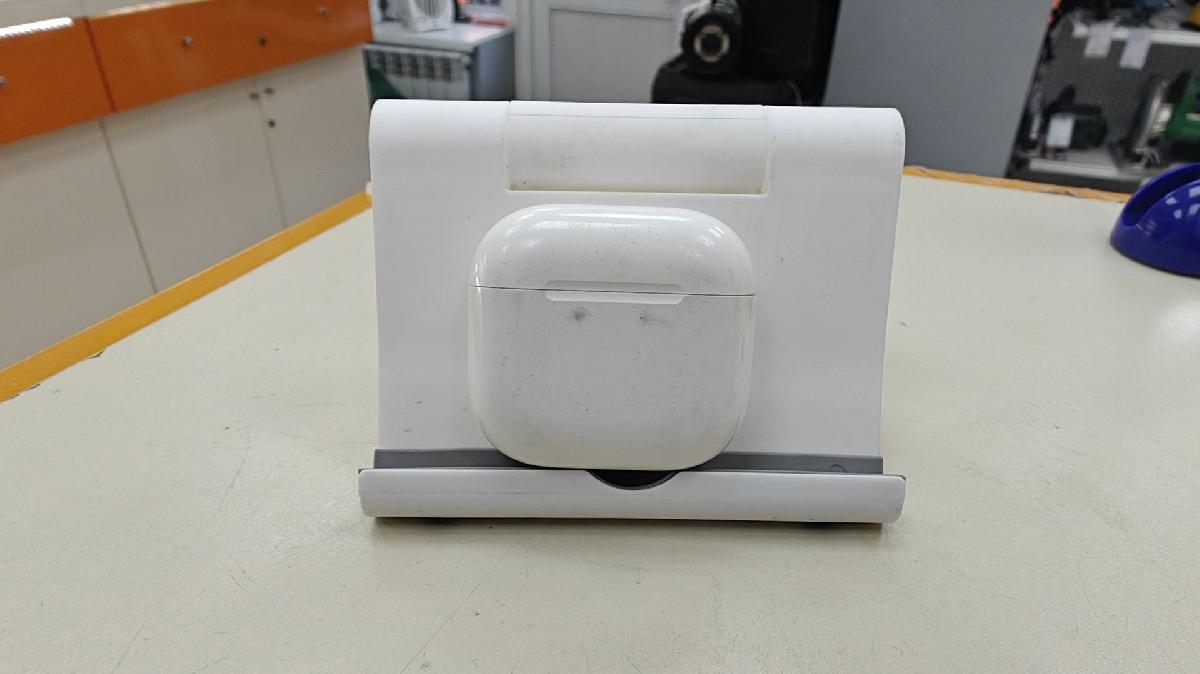 Наушники беспроводные Apple AirPods 4 Без ANC