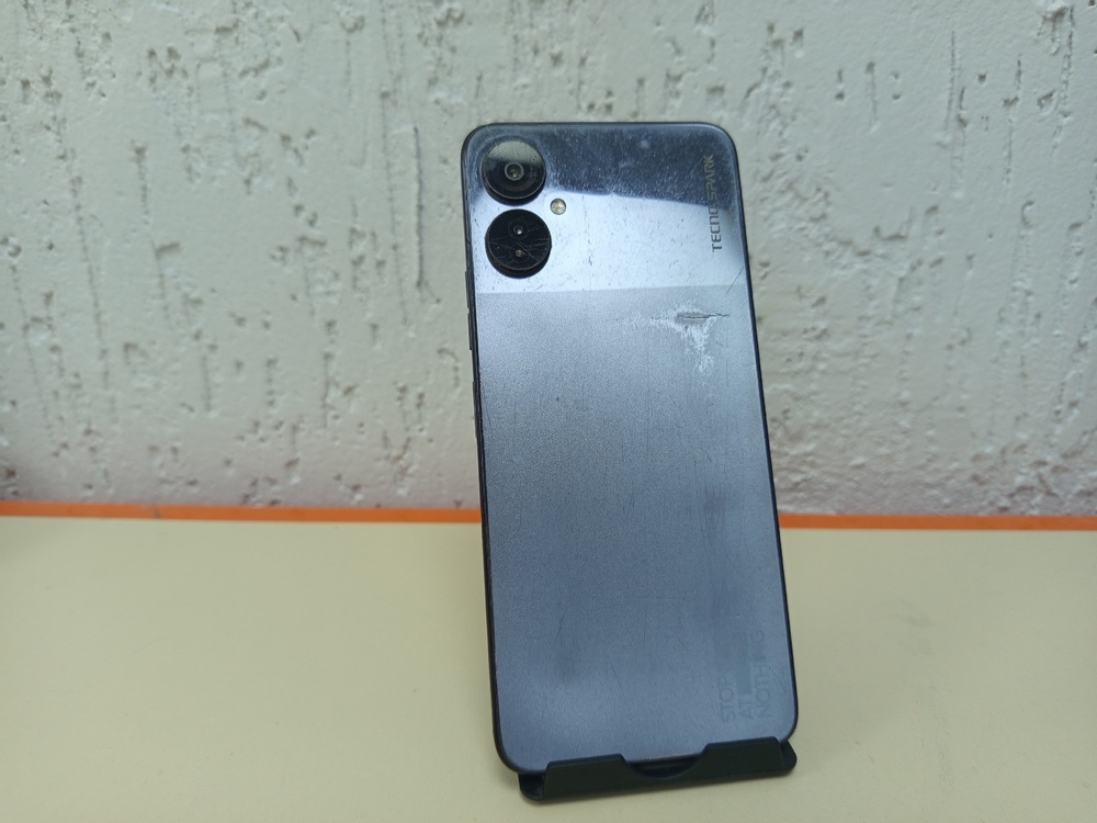 Смартфон Tecno Spark 9 PRO 4/128