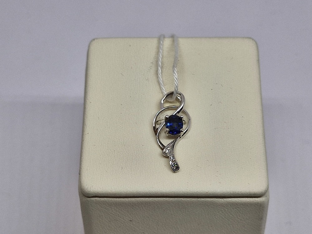 ПОДКМИ585 ПОДВЕСКА С КАМНЯМИ (Au 585)