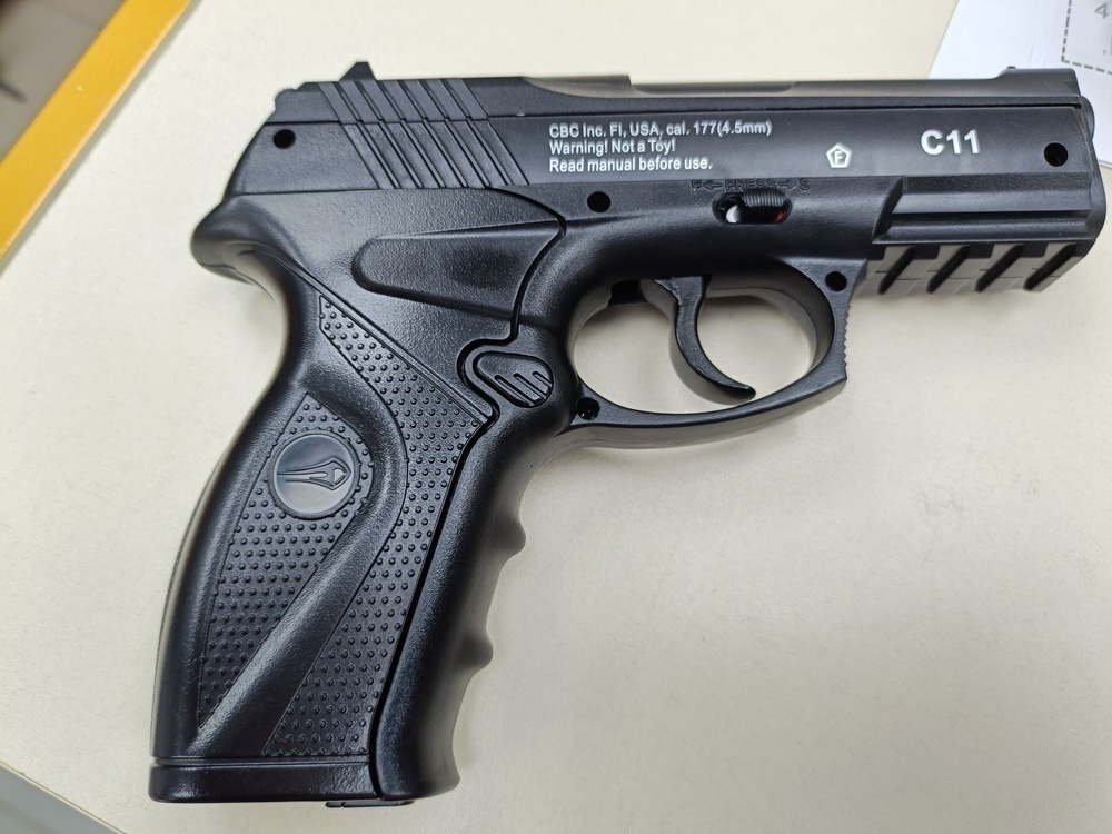 Пневматика Пистолет Borner C 11