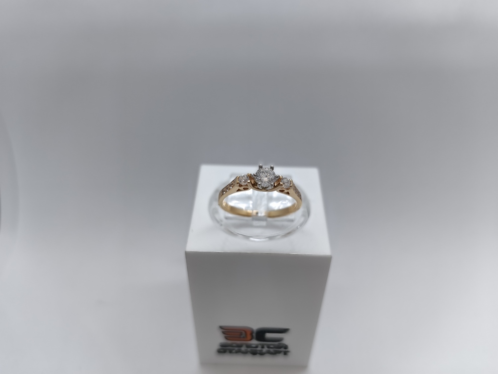 КОЛЬЦО С КАМНЯМИ (Au 585)