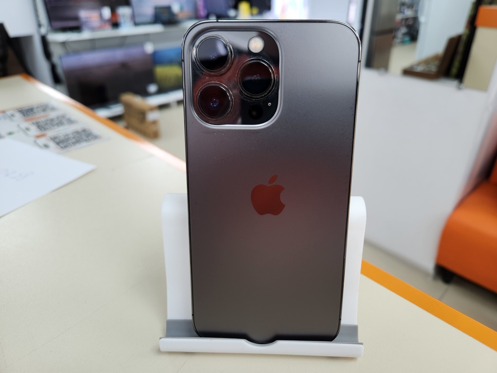 Смартфон Apple iPhone 13 Pro 128Gb