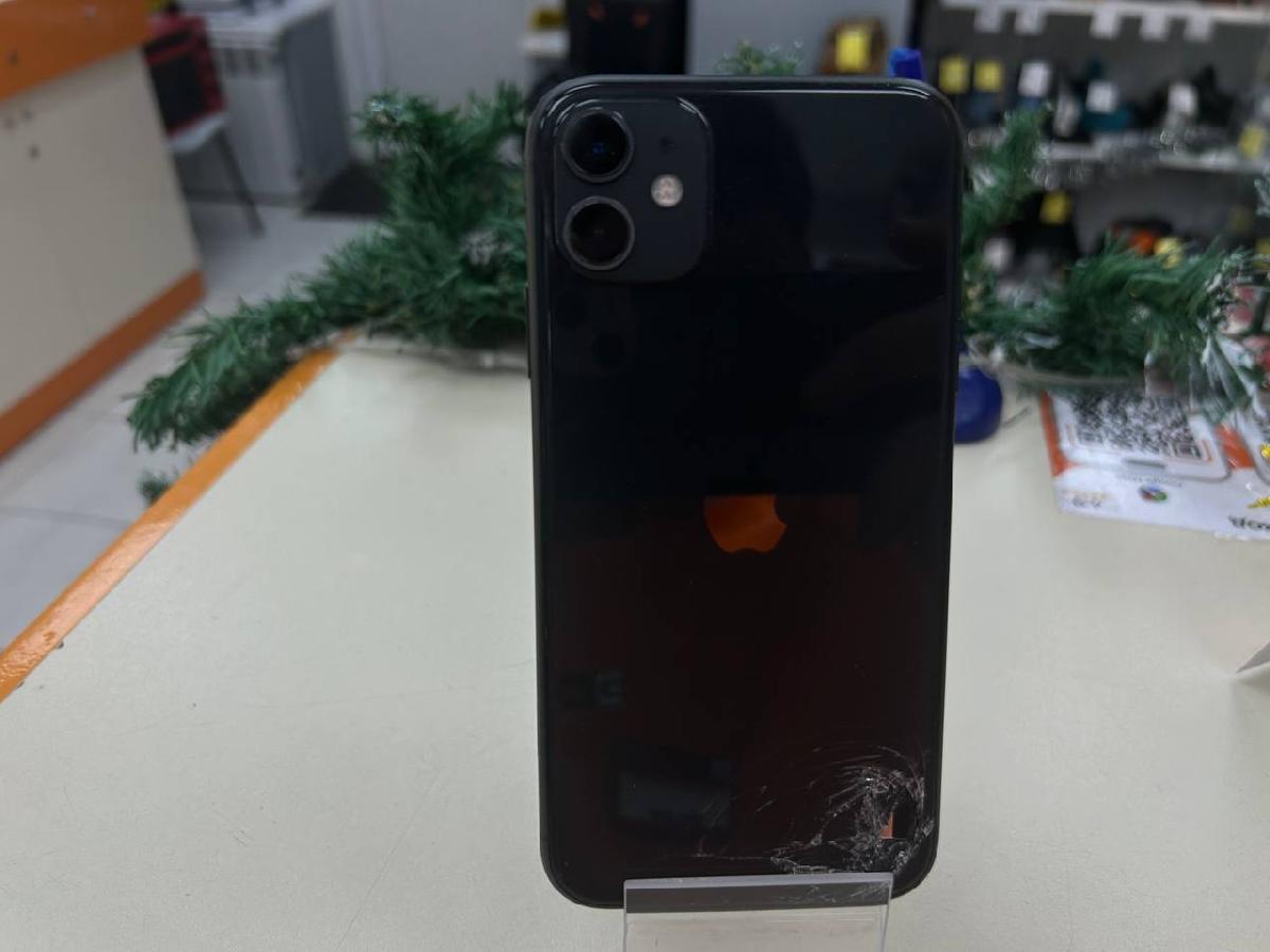 Смартфон Apple iPhone 11 64Gb