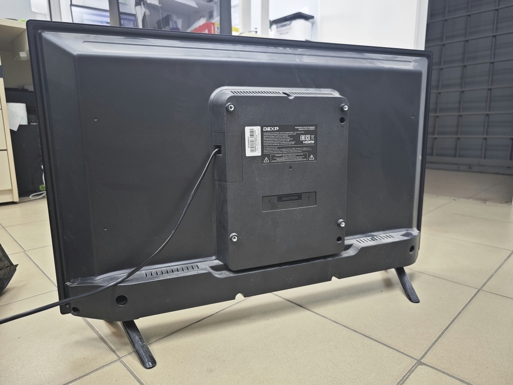 LED Телевизор Dexp H32H80001C