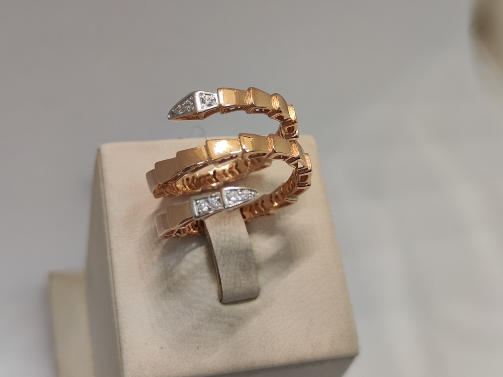 КОЛЬЦО С КАМНЯМИ (Au 585)