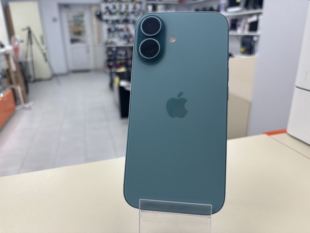 Смартфон Apple Iphone 16 128Gb