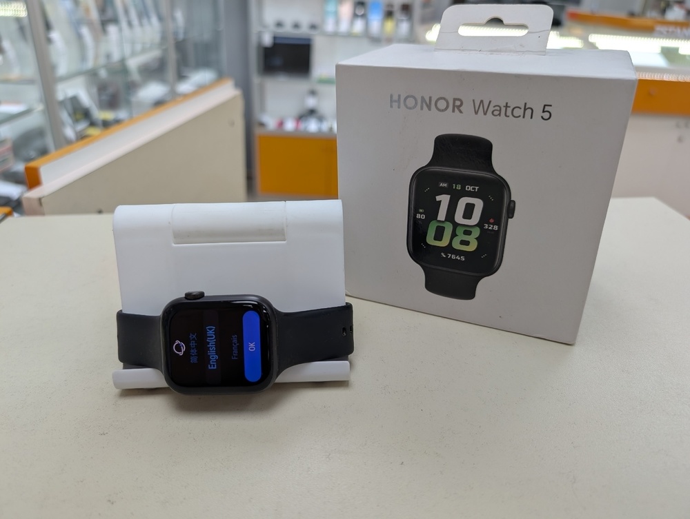 Смарт-часы Honor Watch 5