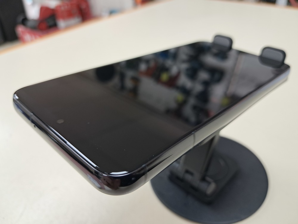 Смартфон Samsung Galaxy S22 8/128