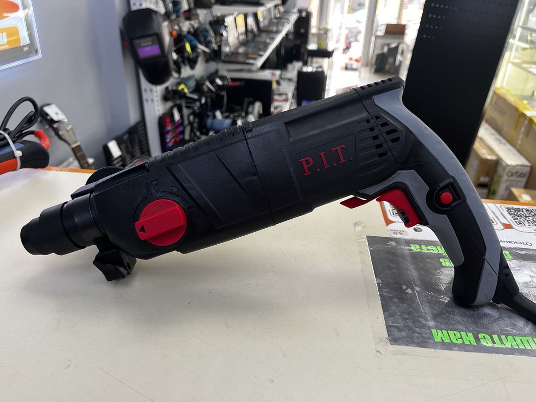 Перфоратор P.I.T. PBH24-C