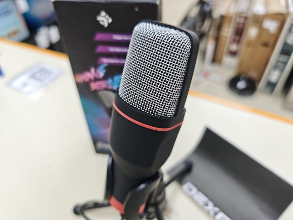 Микрофон DEXP U400