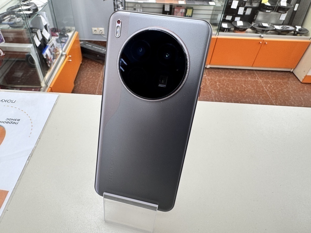Смартфон Tecno Camon 40 Premier 5G 12/256