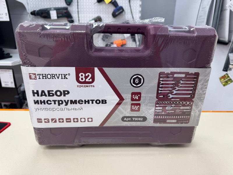 Набор инструментов Thorvik TS082 универсальный 1/4, 1/2 DR