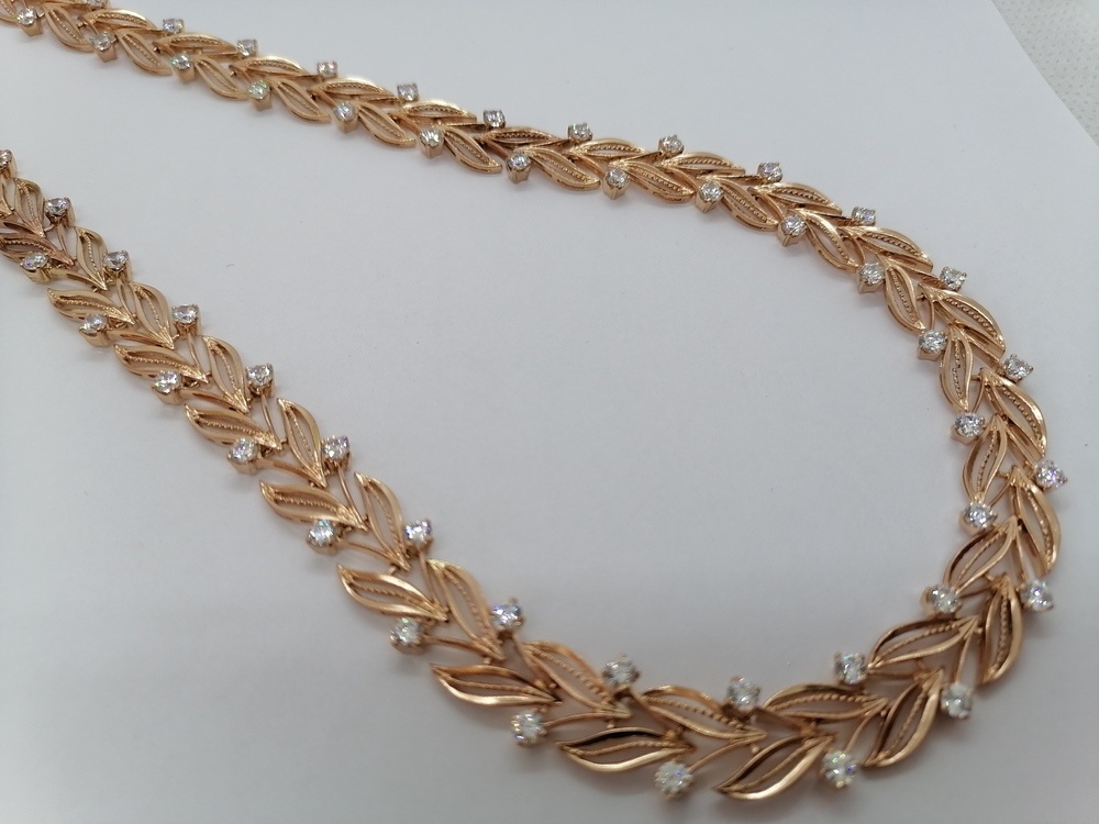 КОЛЬЕ С КАМНЯМИ Au 585