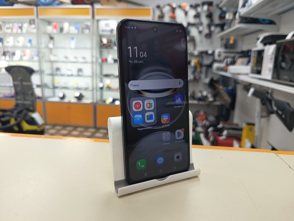 Смартфон Tecno Spark 30C 4/128