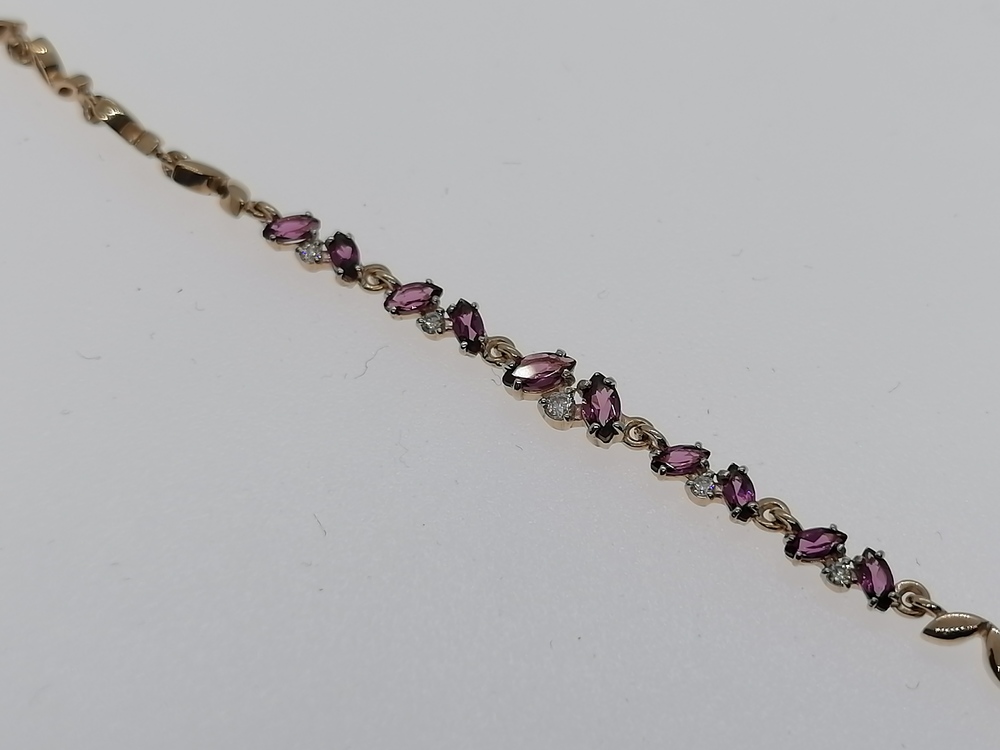 БРАСЛЕТ С КАМНЯМИ (Au 585)