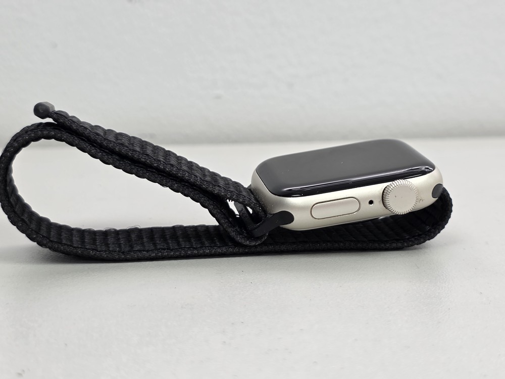 Смарт-часы Apple Watch SE 2022 40mm