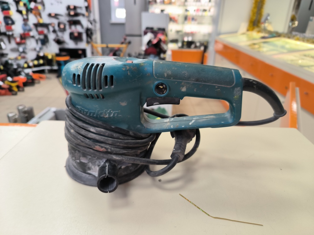 Шлифовальная машина Makita BO5021