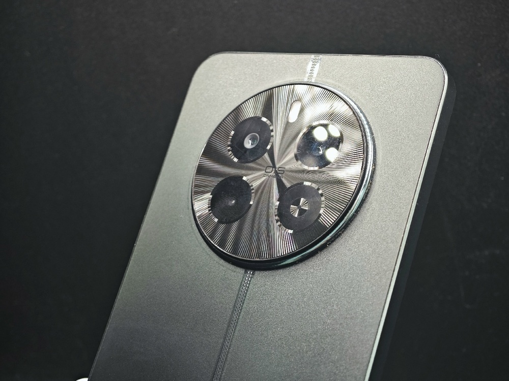 Смартфон Realme 12 8/256