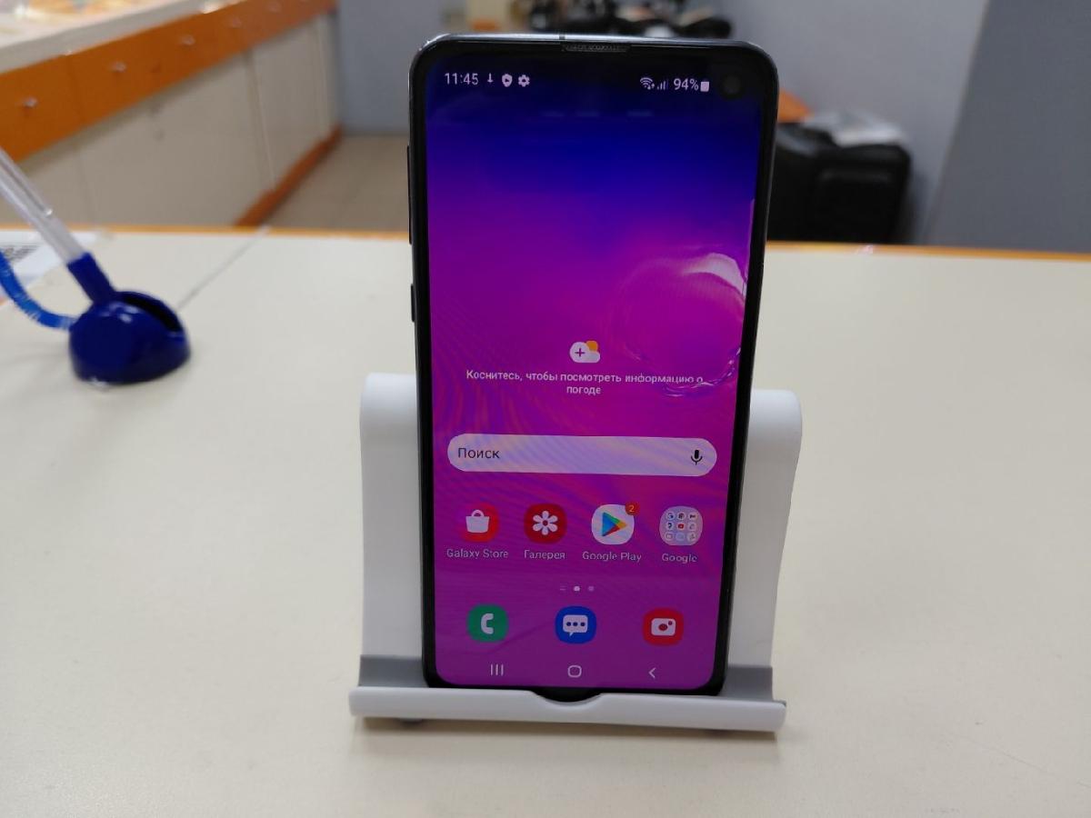 Смартфон Samsung Galaxy S10e 6/128
