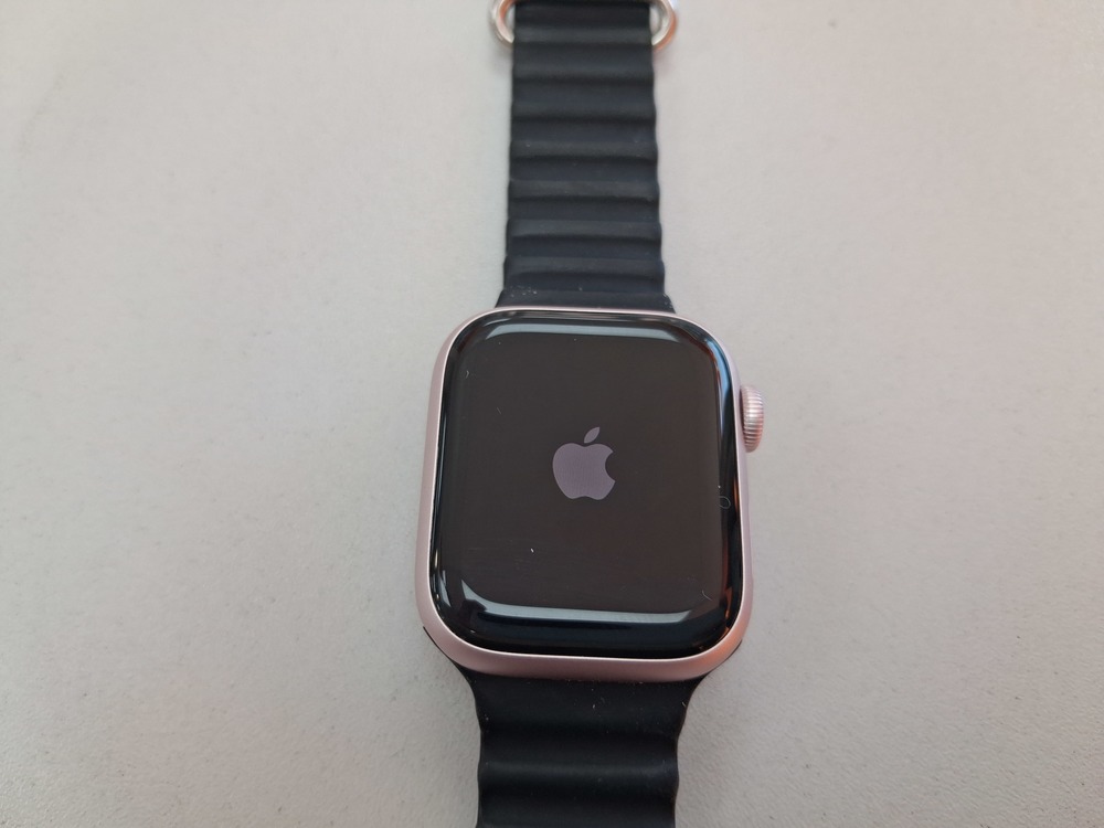 Смарт-часы Apple Watch Series 8 41mm