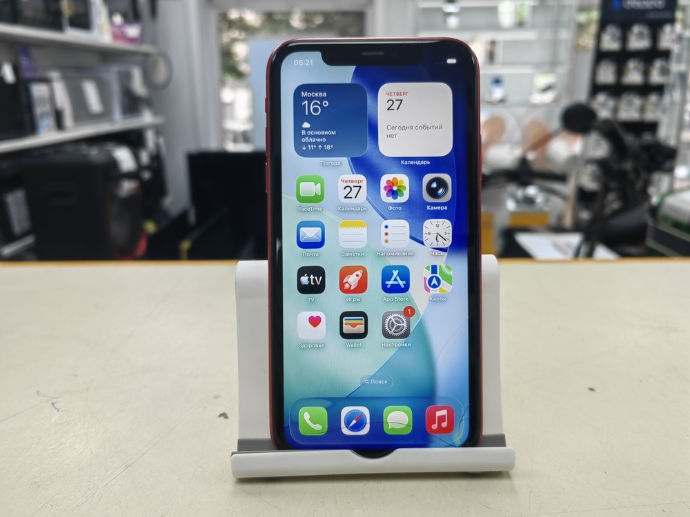 Смартфон Apple iPhone 11 64Gb