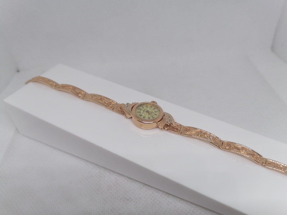 ЧАСЫ ЧАЙКА (Au 585)