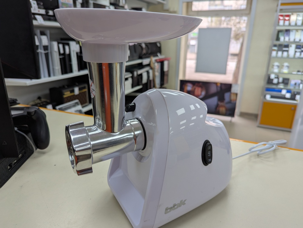 Мясорубка BBK MG1506;