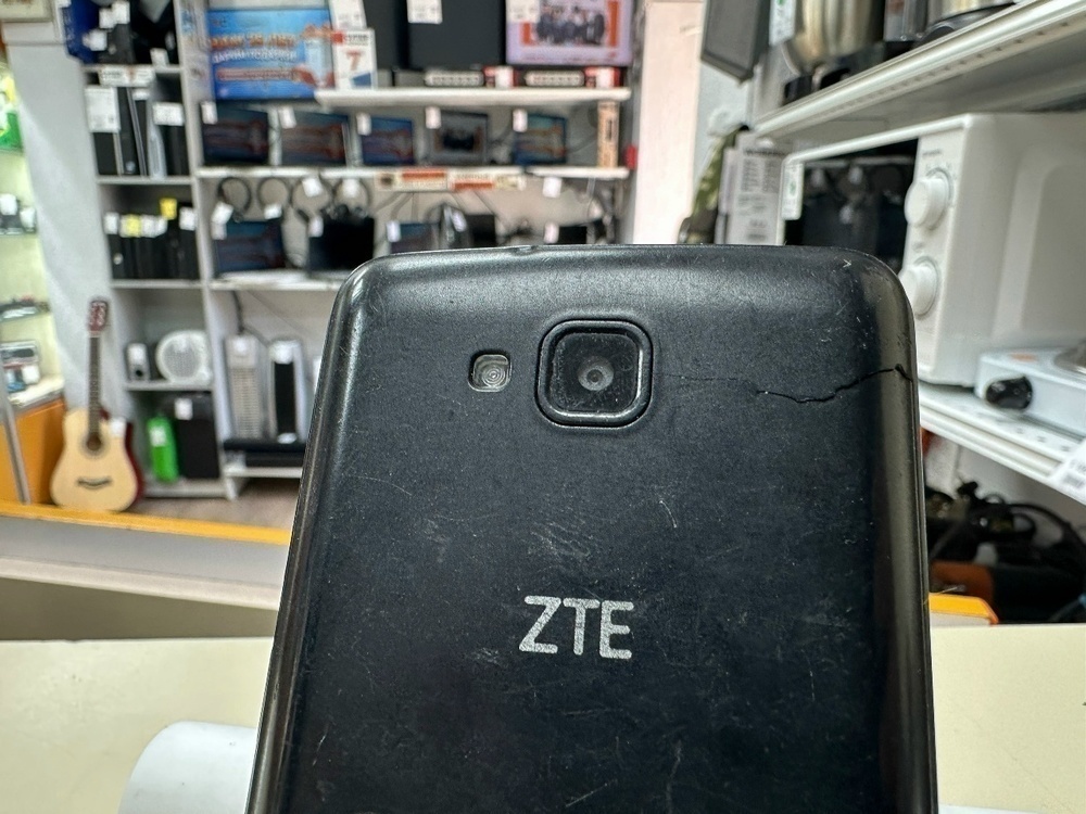 Смартфон ZTE BLADE A3