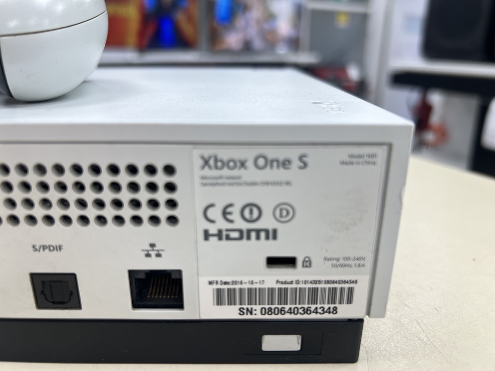 Игровая приставка Xbox One S 500Gb