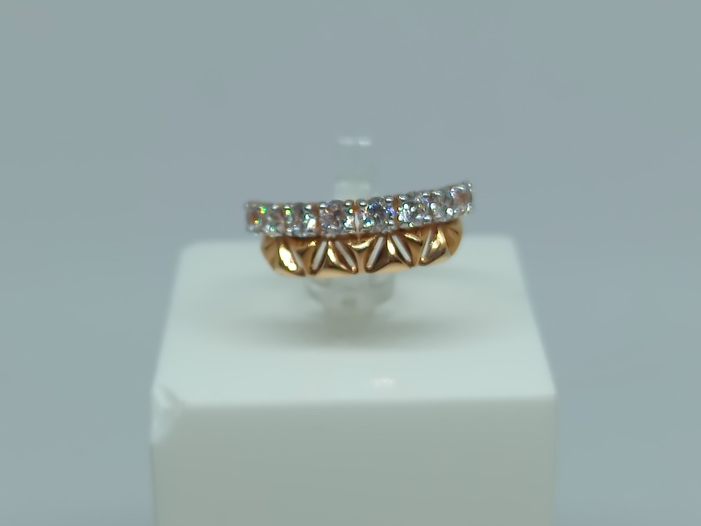 КОЛЬЦО С КАМНЯМИ (Au 585)