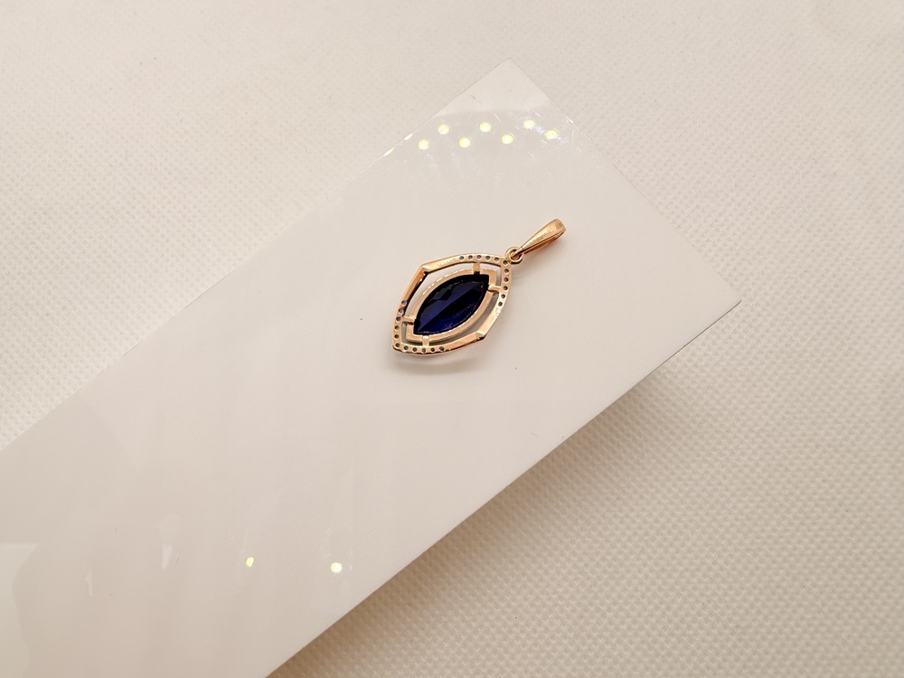 ПОДВЕСКА С КАМНЯМИ (Au 585)