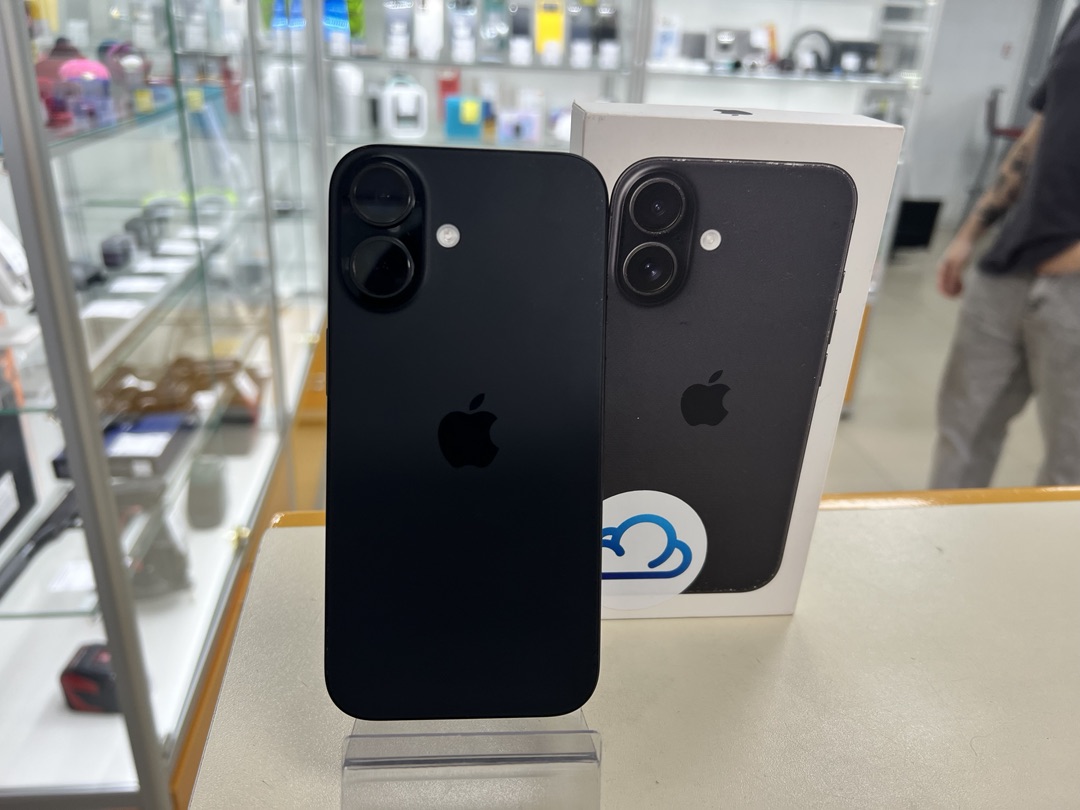 Смартфон Apple Iphone 16 128Gb