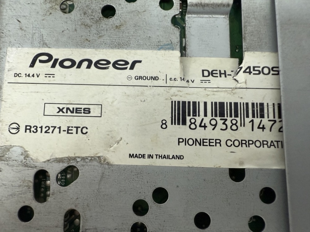 Автомагнитола Pioneer DEH-7450SD