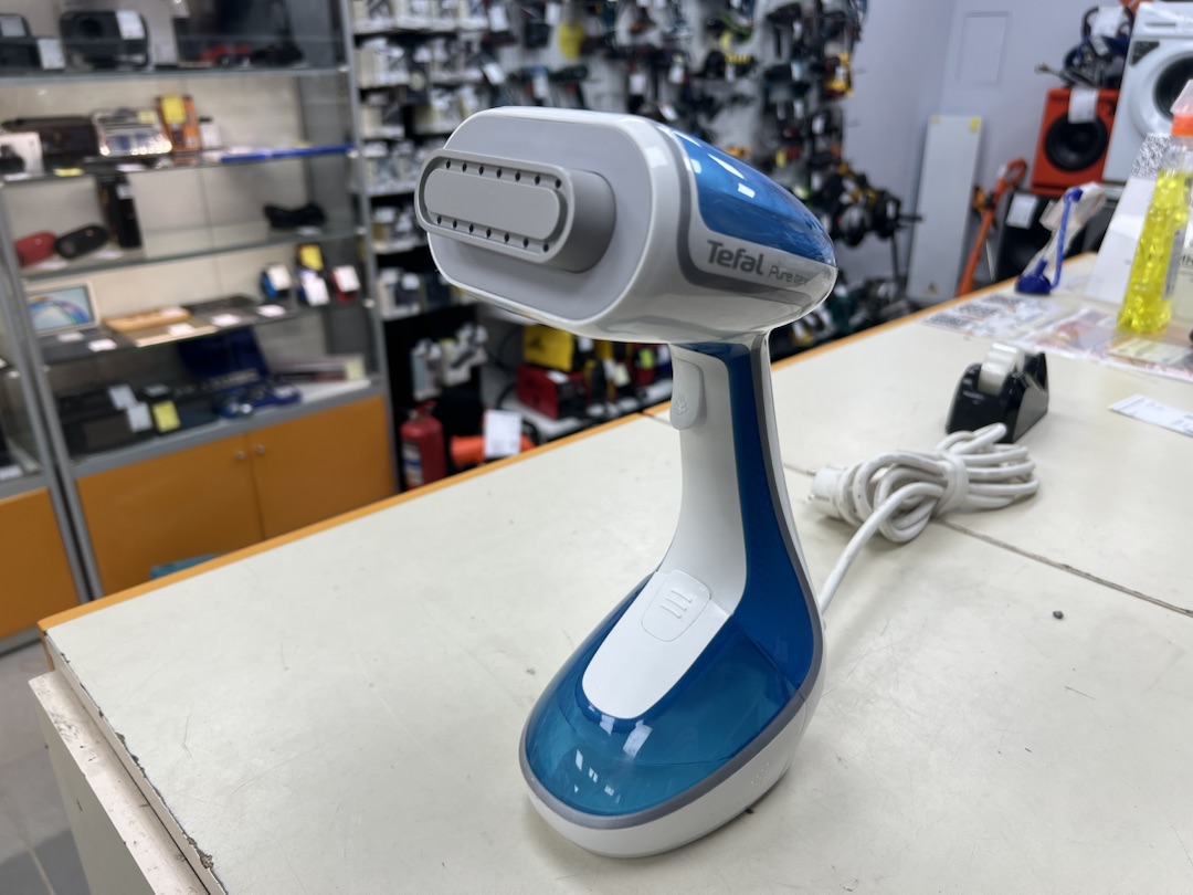 Отпариватель Tefal DT9530E1