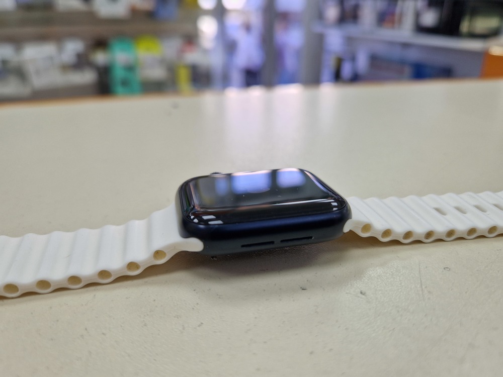 Смарт-часы Apple Watch SE 2022 40mm