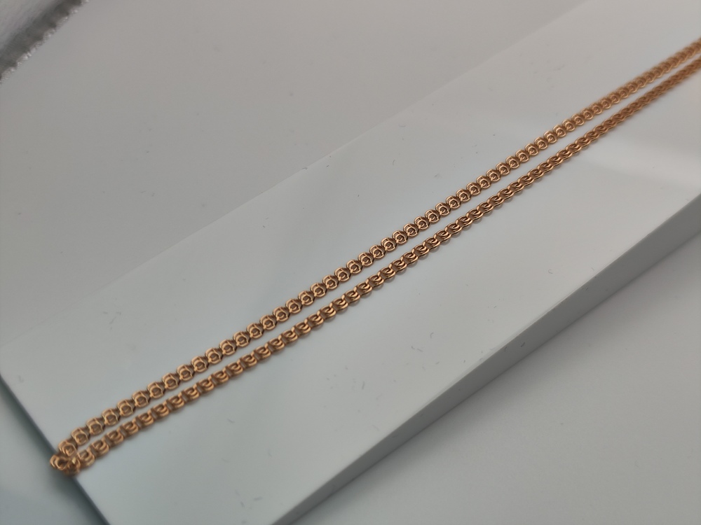 ЦЕПЬ ПУСТОТЕЛАЯ Лав (Au 585)