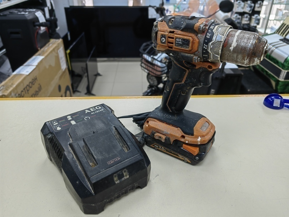 Шуруповерт AEG BS18SBL