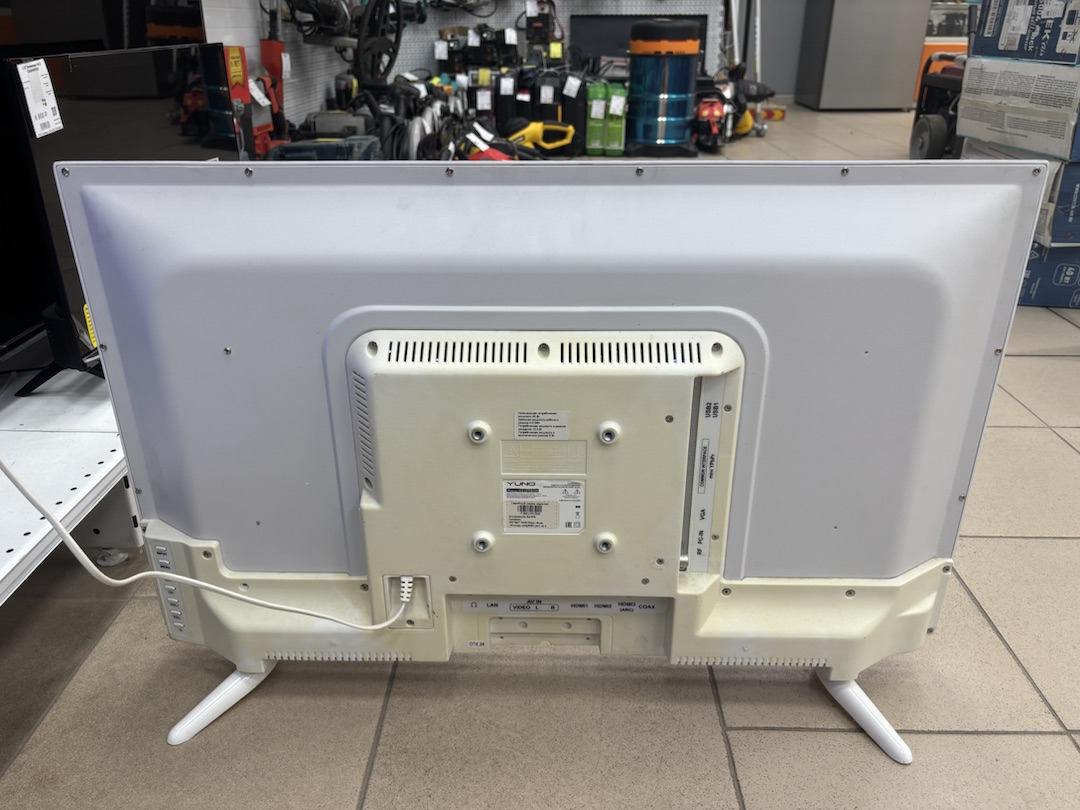 LED Телевизор Yuno ULX-32TCW215