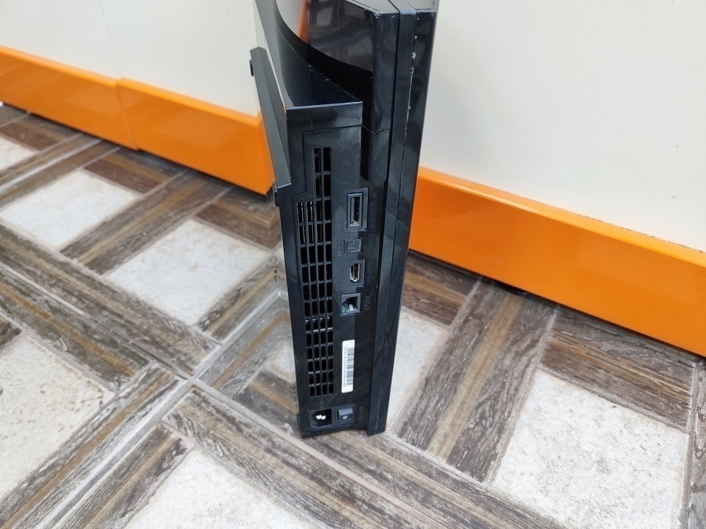 Игровая приставка PlayStation 3 320gb
