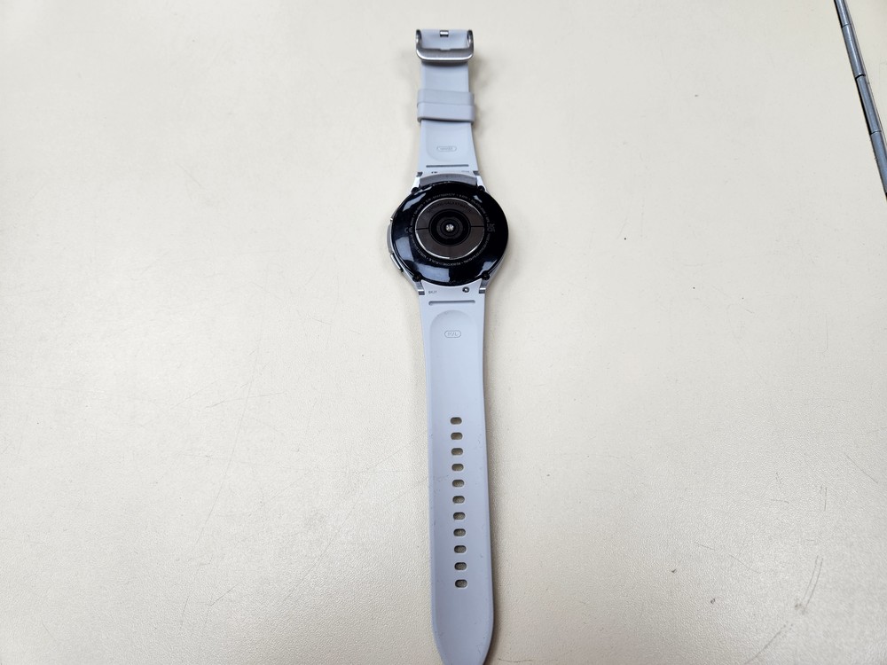 Смарт-часы Samsung Watch 4 Classic 46mm