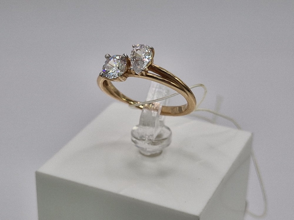 04-61-0272-00 КОЛЬЦО С КАМНЯМИ (Au 585)